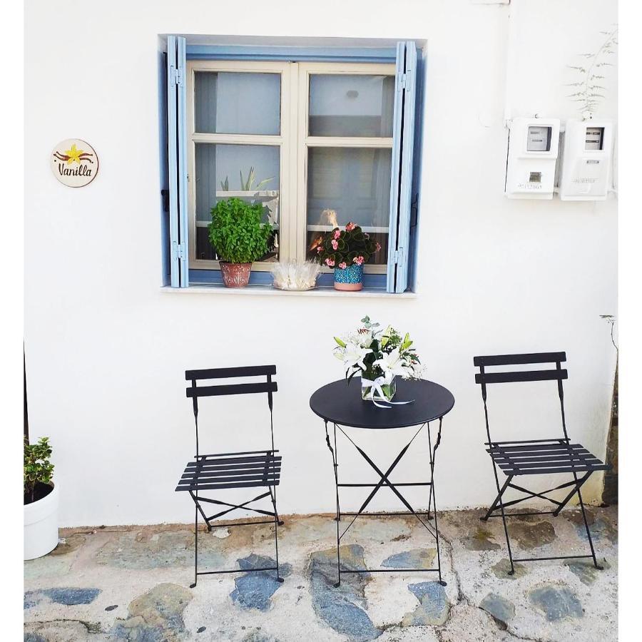 Vanilla Guesthouse Bandar Skopelos Luaran gambar